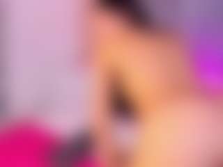 Live cam show with MiaPortmass - Brown Hair on Camversity