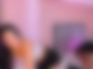 Live cam show with MiaPortmass - Camel Toe on Camsoda