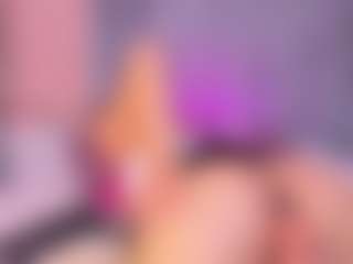 Live cam show with MiaPortmass - Oil on Porn Luv