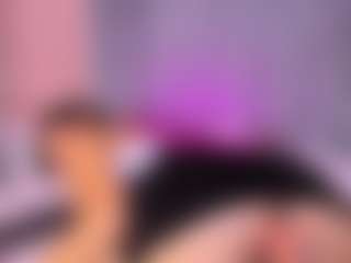 MiaPortmass's Live Sex Cam Show