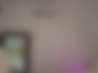 Live cam show with NinaBlake - Plussize on Camiplay Live