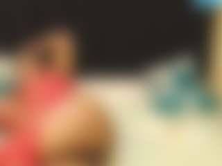 Live cam show with sexychubbypussy - Gagging on Uber Horny