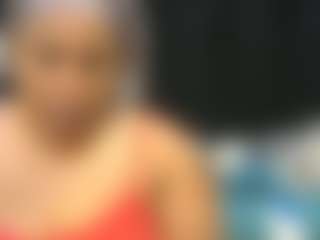 Live cam show with sexychubbypussy - Genital Piercings on Soda Cam