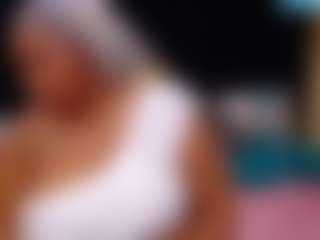 sexychubbypussy's Live Sex Cam Show