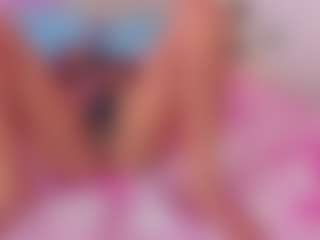 Live cam show with Susana-Foxxx - Tease on alttransgirls