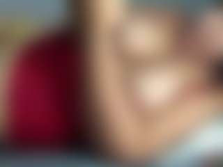 xlatinastar's Live Sex Cam Show
