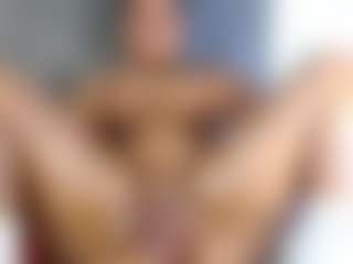 Anabelle-bluee10's Live Sex Cam Show