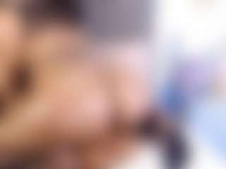 Live cam show with Anabelle-bluee10 - Double Penetration on Mixed Magazine Live
