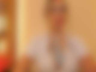 Live cam show with Anny-vall - Cute on AdultVida.com