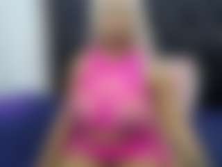 CaramelSassy's Live Sex Cam Show