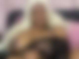 CaramelSassy's Live Sex Cam Show