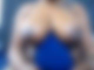 Live cam show with CaramelSassy - Average on nudelive.tv
