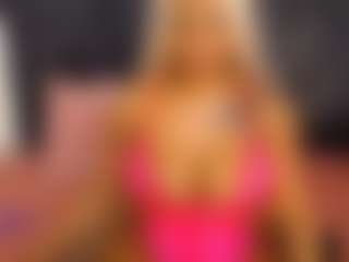 Live cam show with CaramelSassy - Self Suck on Gym Cam Girls