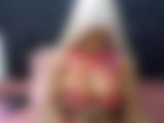 Live cam show with CaramelSassy - BBW on eurowanks.com