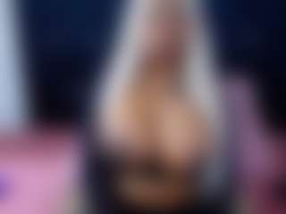 CaramelSassy's Live Sex Cam Show