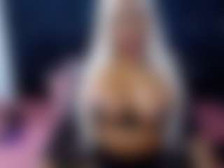 CaramelSassy's Live Sex Cam Show