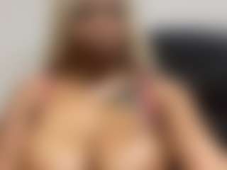 CaramelSassy's Live Sex Cam Show