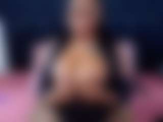 CaramelSassy's Live Sex Cam Show