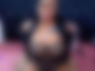 CaramelSassy's Live Sex Cam Show