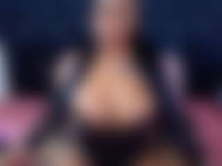 CaramelSassy's Live Sex Cam Show