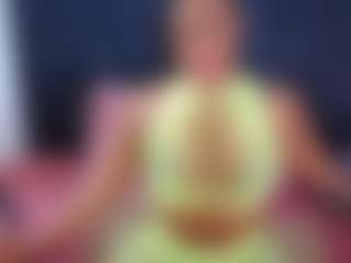 CaramelSassy's Live Sex Cam Show