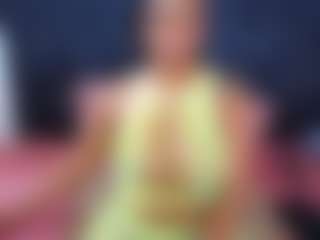 CaramelSassy's Live Sex Cam Show
