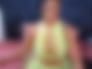 CaramelSassy's Live Sex Cam Show
