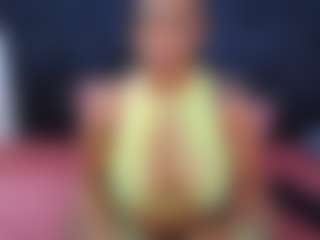 CaramelSassy's Live Sex Cam Show