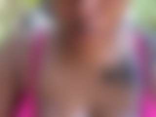 CaramelSassy's Live Sex Cam Show
