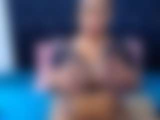 CaramelSassy's Live Sex Cam Show