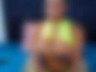 CaramelSassy's Live Sex Cam Show