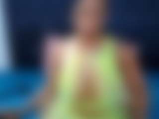 CaramelSassy's Live Sex Cam Show