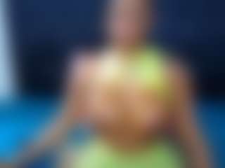 CaramelSassy's Live Sex Cam Show