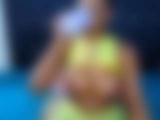 CaramelSassy's Live Sex Cam Show