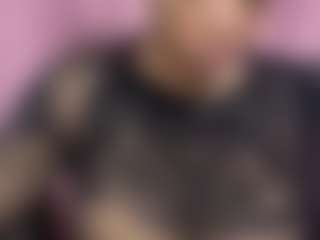 CaramelSassy's Live Sex Cam Show