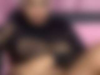 CaramelSassy's Live Sex Cam Show