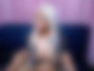 CaramelSassy's Live Sex Cam Show