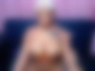 CaramelSassy's Live Sex Cam Show