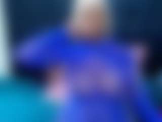 Live cam show with CaramelSassy - Big Tits on Camsoda