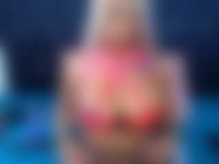 Live cam show with CaramelSassy - Asshole Curvy on AdultVida.com