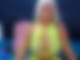 CaramelSassy's Live Sex Cam Show