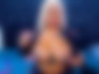 CaramelSassy's Live Sex Cam Show