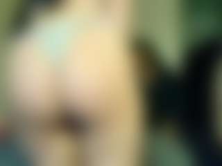 Live cam show with DangerLovers - Upskirt on Soda Cam