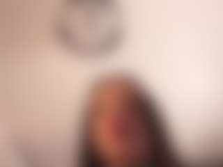 Live cam show with HiediZaborac - Ass Bouncing on Latina Girls