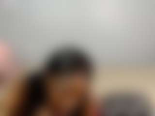 Live cam show with Hungrylexx - Brown Eyes on Fling VIP Chat