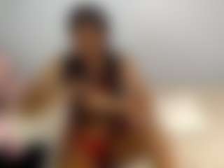 Live cam show with Hungrylexx - Small Tits on CamwithHer