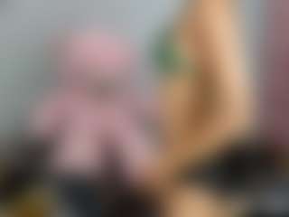 Live cam show with Hungrylexx - Normal on Gym Cam Girls