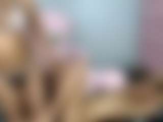 Live cam show with Hungrylexx - Tease on Camsoda