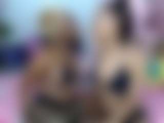 Live cam show with Hungrylexx - Strapon on SinfulBabes
