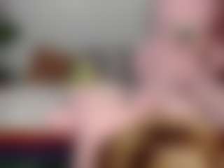Live cam show with Hungrylexx - Eating Pussy on Hubzter Live